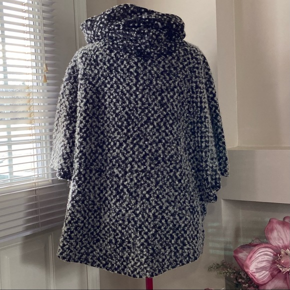 Nally and Millie woman grey, black cape style turtleneck sweater. One size. Used - Picture 6 of 8